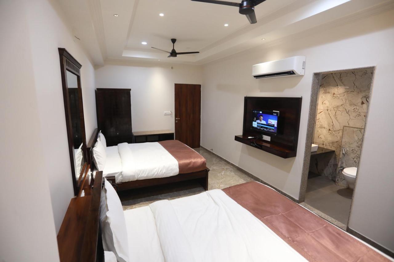 Chandan Kasturi Resort Dariawad Ngoại thất bức ảnh